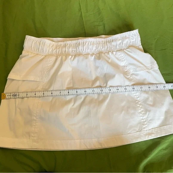 Lululemon Run Resolution Skirt Skort Tennis Rare
